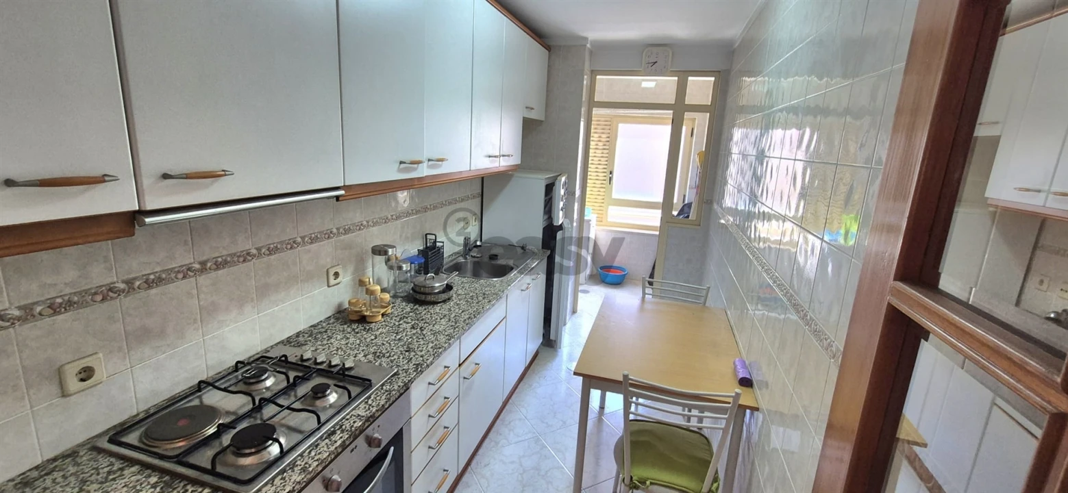 Apartamento T1 para Venda em Santa Marinha e São Pedro da Afurada Foto 22