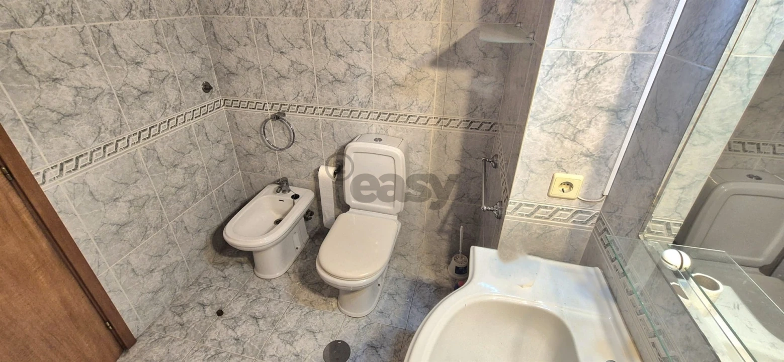 Apartamento T1 para Venda em Santa Marinha e São Pedro da Afurada Foto 27