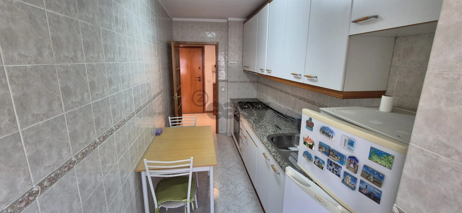 Apartamento T1 para Venda em Santa Marinha e São Pedro da Afurada Foto 23