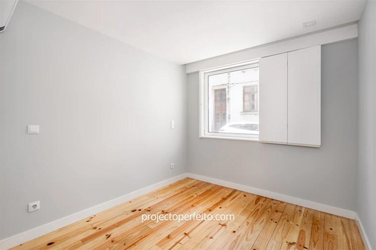 Apartamento T2 para Arrendamento em Espinho Foto 9