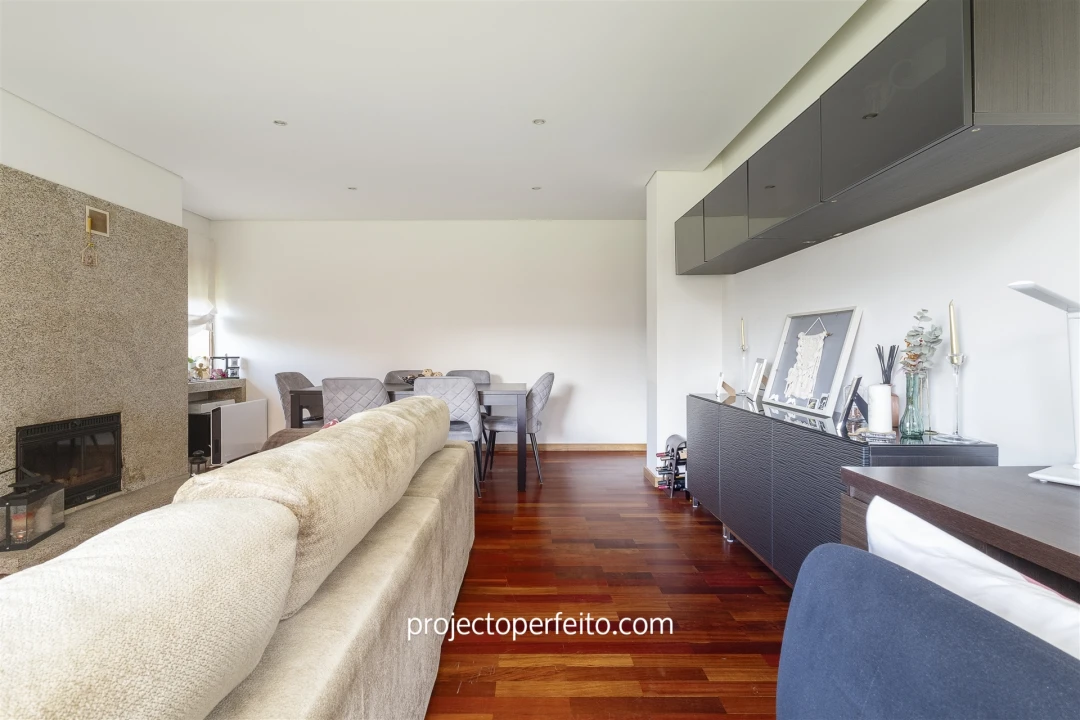 Apartamento T3 para Venda em Espinho Foto 4