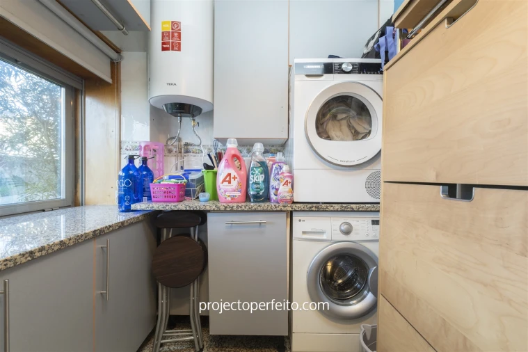 Apartamento T3 para Venda em Espinho Foto 10