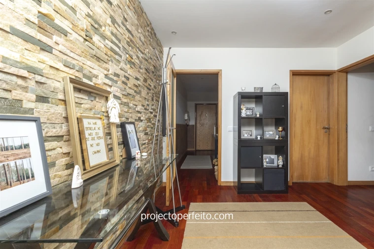 Apartamento T3 para Venda em Espinho Foto 11