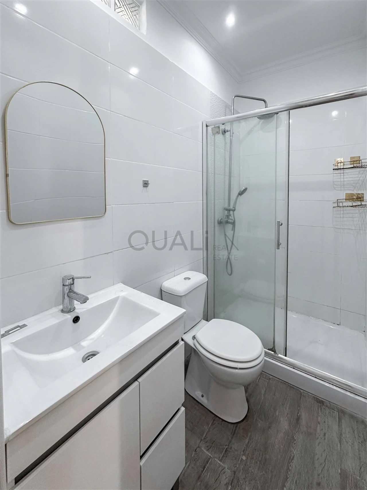 Moradia T4 para Venda em Funchal (Santa Luzia) Foto 19