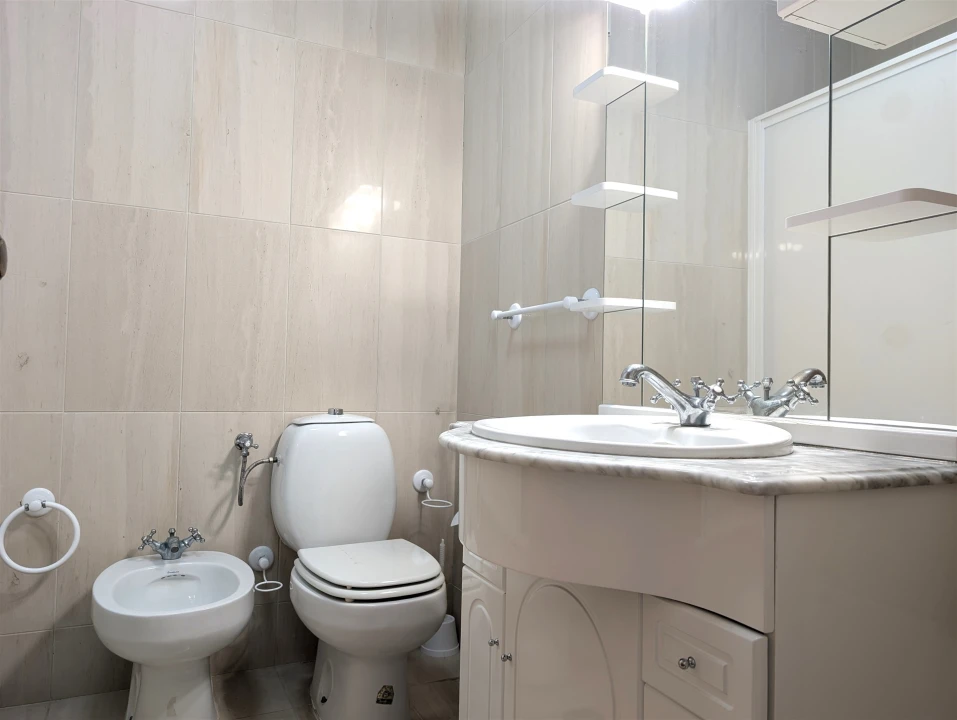 Apartamento T2 para Venda em Gafanha da Encarnação Foto 14