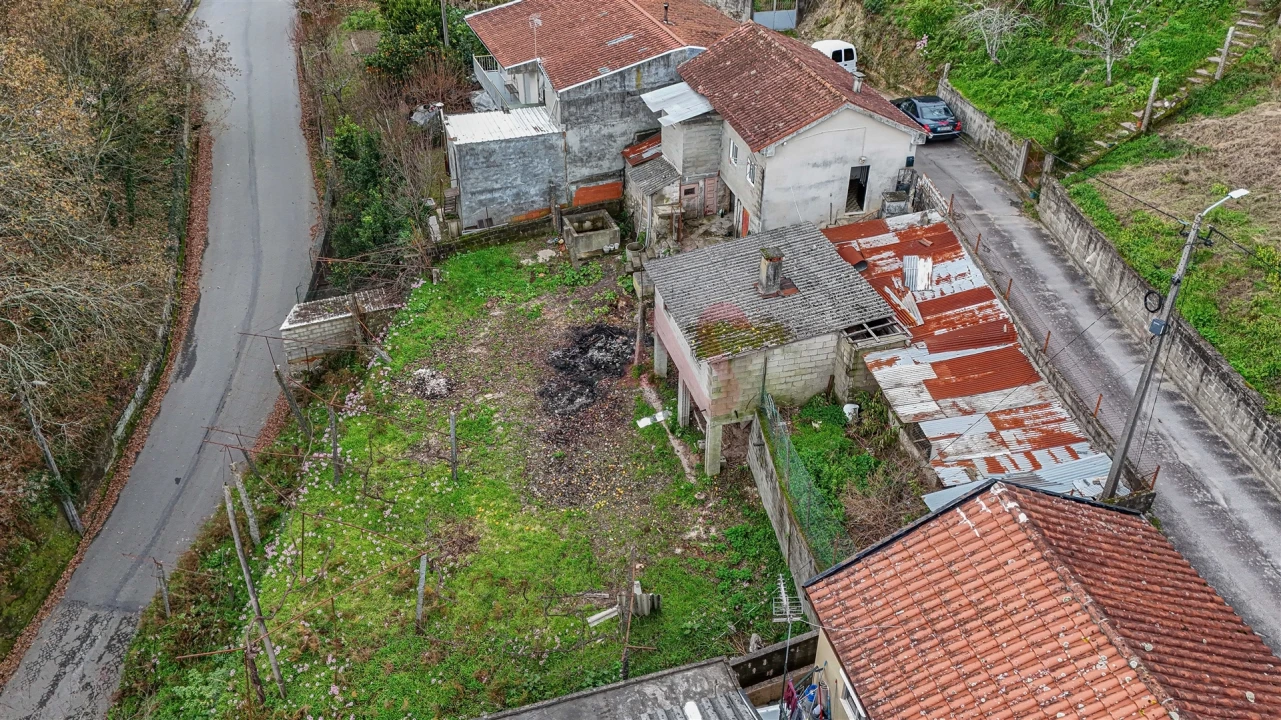 Moradia T2 para Venda em Tabuadelo e São Faustino Foto 25