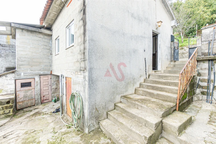 Moradia T2 para Venda em Tabuadelo e São Faustino Foto 19