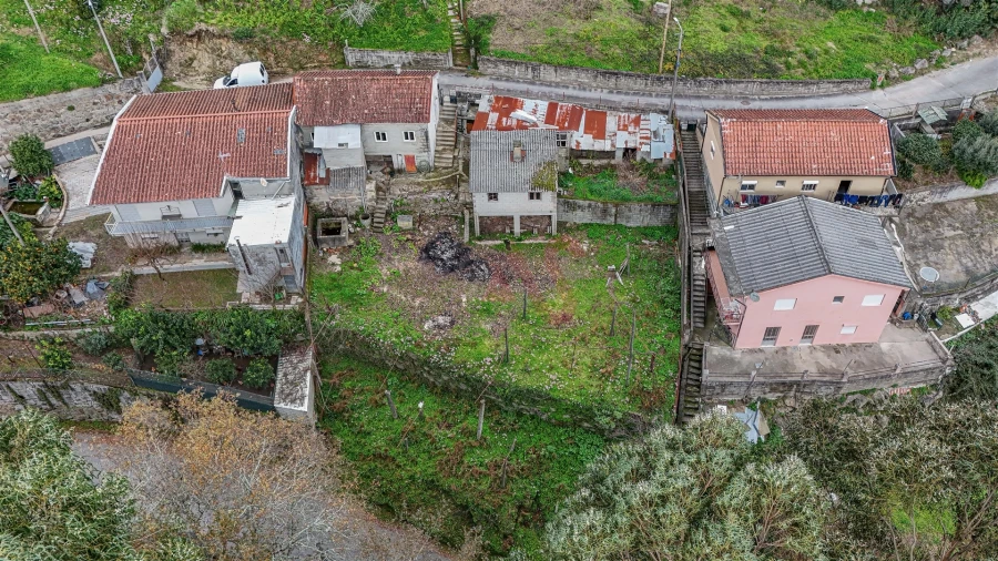 Moradia T2 para Venda em Tabuadelo e São Faustino