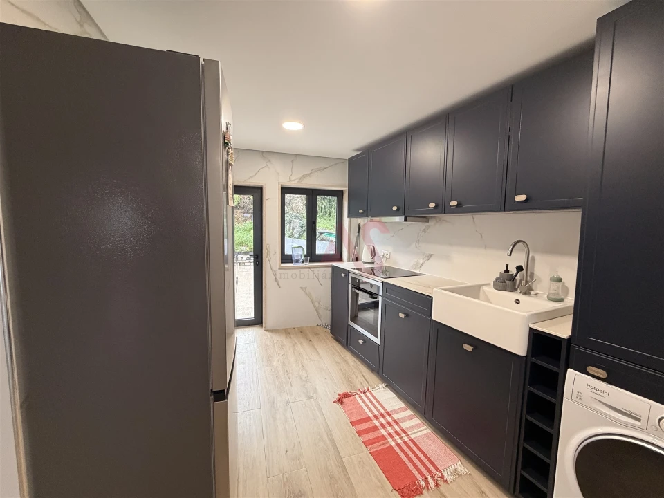 Moradia T2 para Venda em Candoso (São Martinho) Foto 5