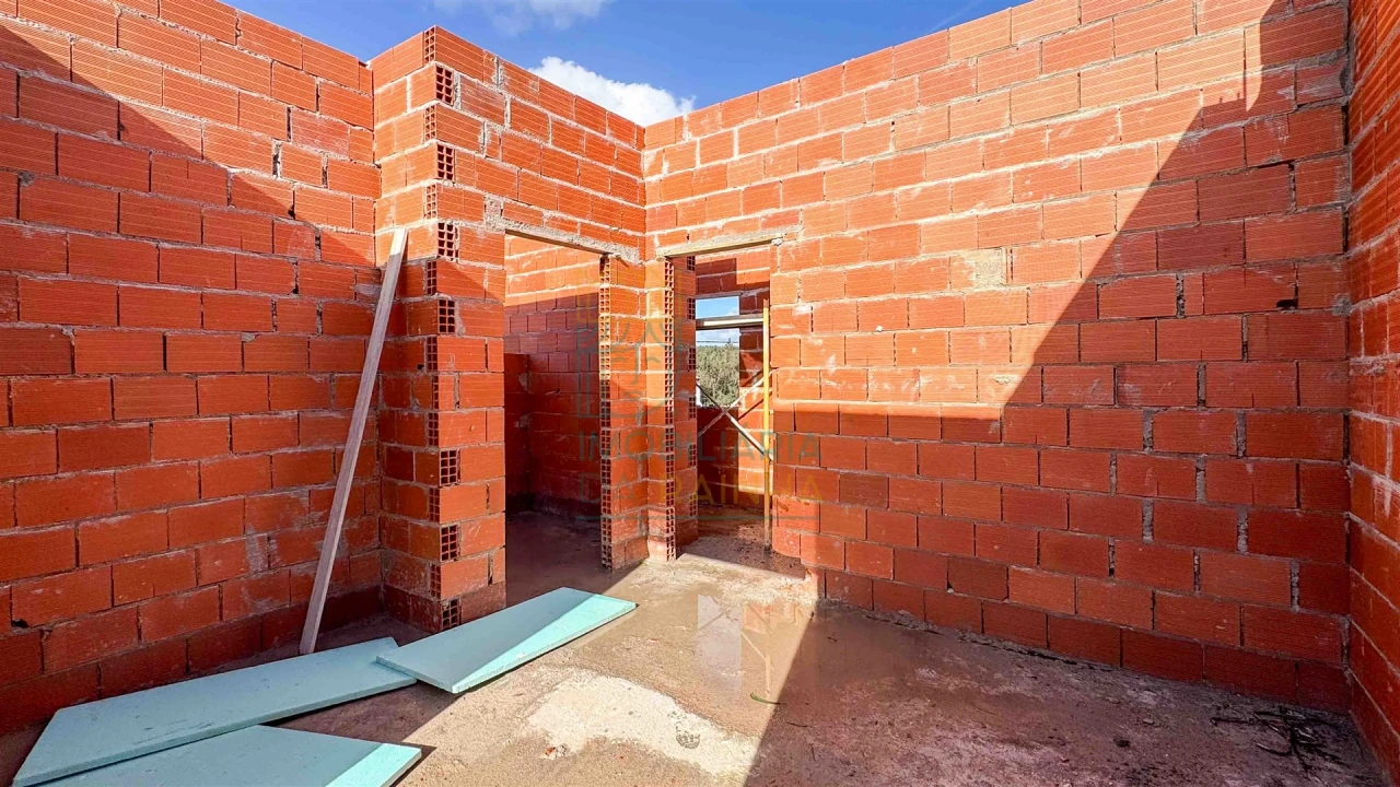 Moradia T3 para Venda em Salir de Matos Foto 8