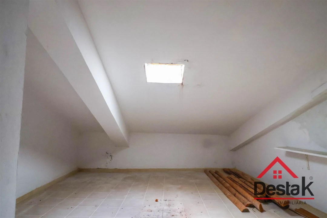 Apartamento T3 para Venda em Viseu Foto 17