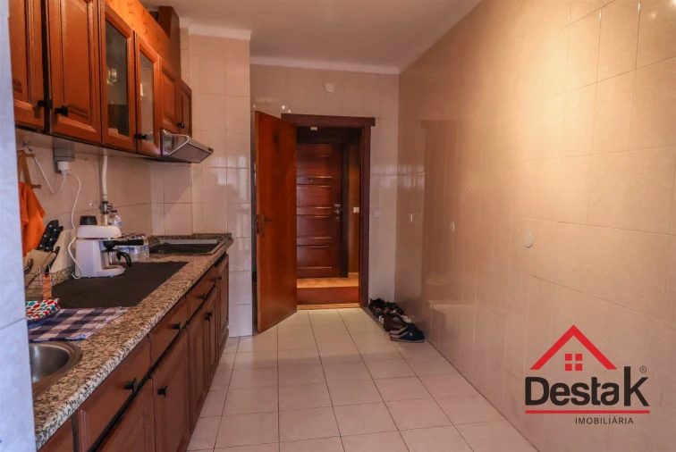 Apartamento T3 para Venda em Viseu Foto 2