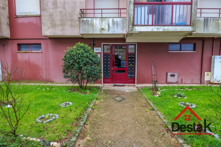 Apartamento T3 para Venda em Viseu Foto 19