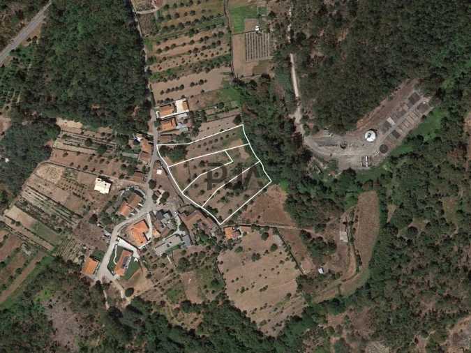 Terreno para Venda em Molelos Foto 2