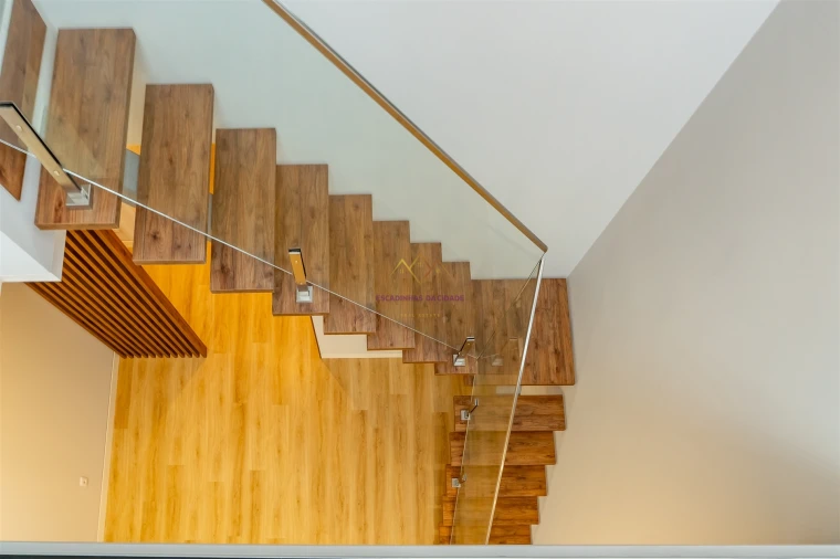Apartamento T4 para Venda em Carcavelos e Parede Foto 41