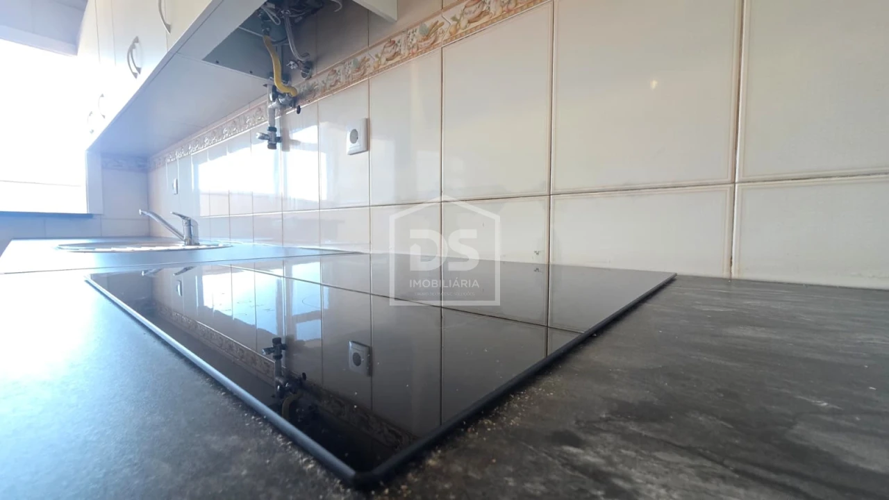 Apartamento T3 para Venda em Peso da Régua e Godim Foto 19