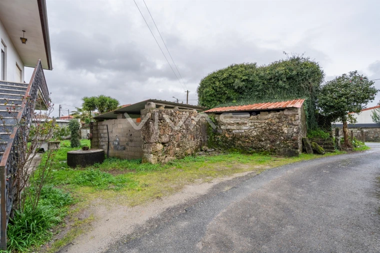 Moradia T3 para Venda em Associação de Freguesias do Vale do Neiva Foto 7