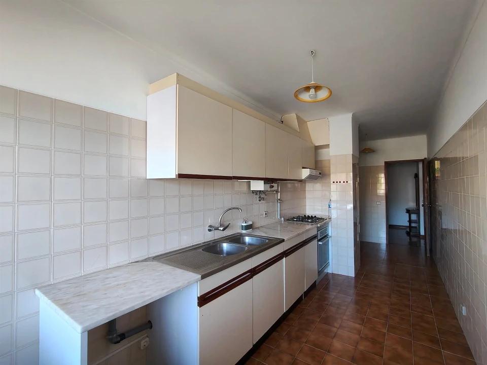 Apartamento T4 para Venda em Leiria, Pousos, Barreira e Cortes Foto 3