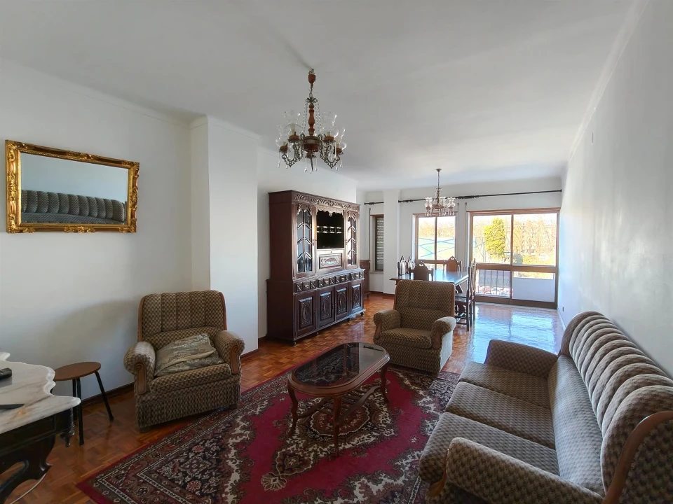 Apartamento T4 para Venda em Leiria, Pousos, Barreira e Cortes Foto 1