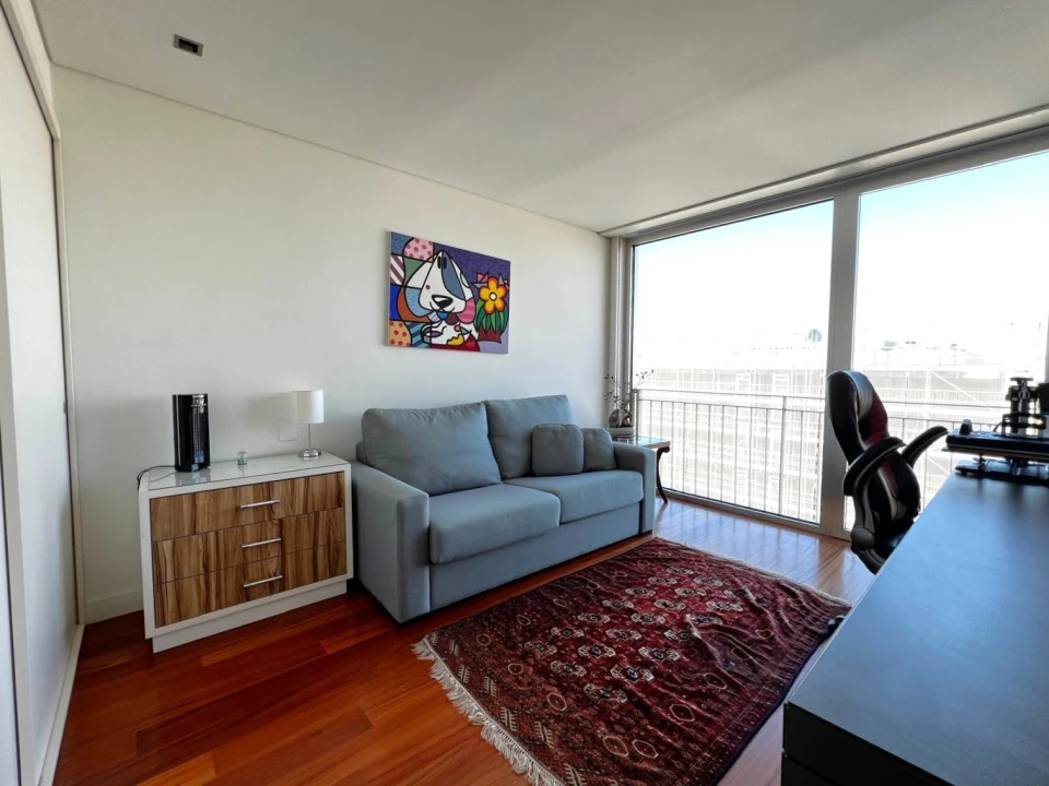 Apartamento T5 para Venda em Matosinhos e Leça da Palmeira Foto 18