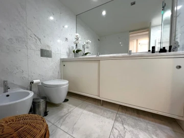 Apartamento T5 para Venda em Matosinhos e Leça da Palmeira