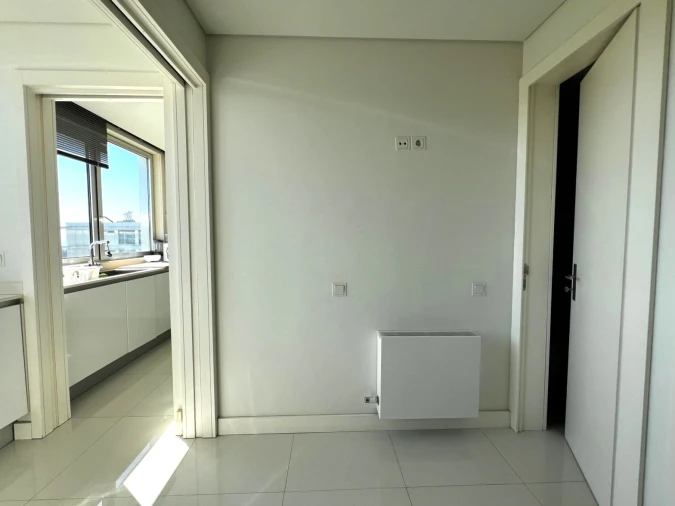 Apartamento T5 para Venda em Matosinhos e Leça da Palmeira Foto 9