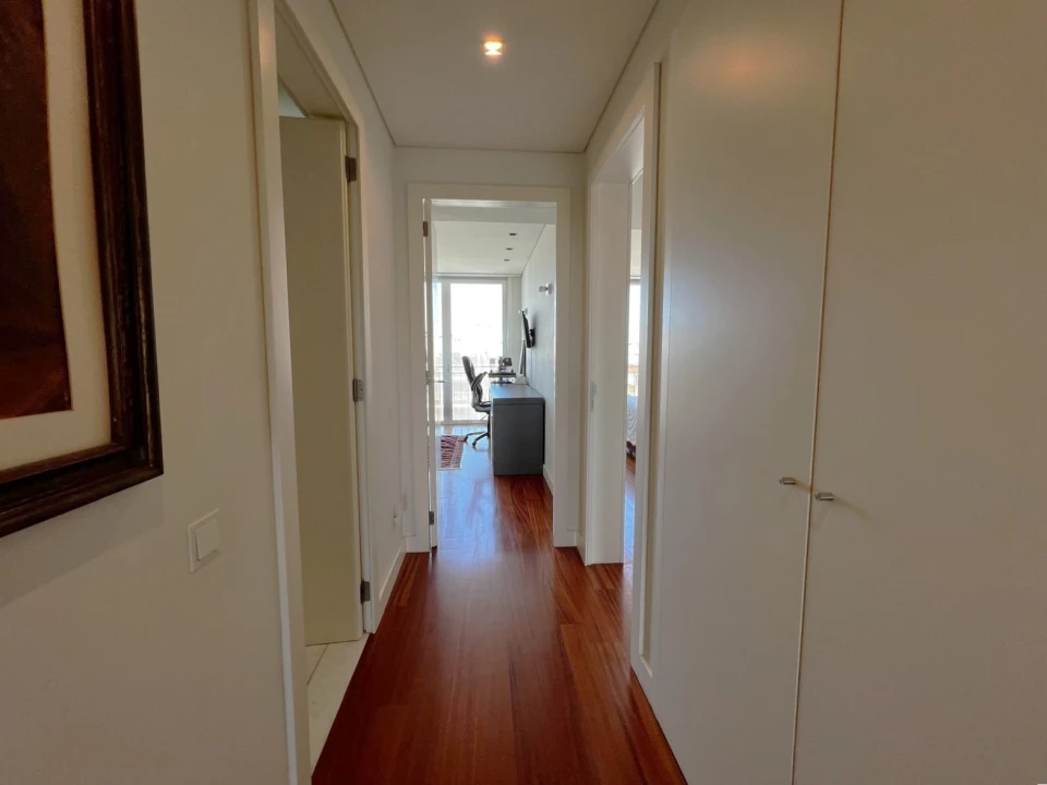 Apartamento T5 para Venda em Matosinhos e Leça da Palmeira Foto 16
