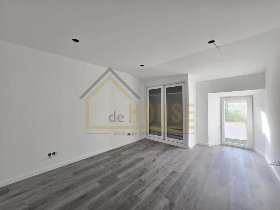 Moradia T3 para Venda em Lourinhã e Atalaia Foto 5