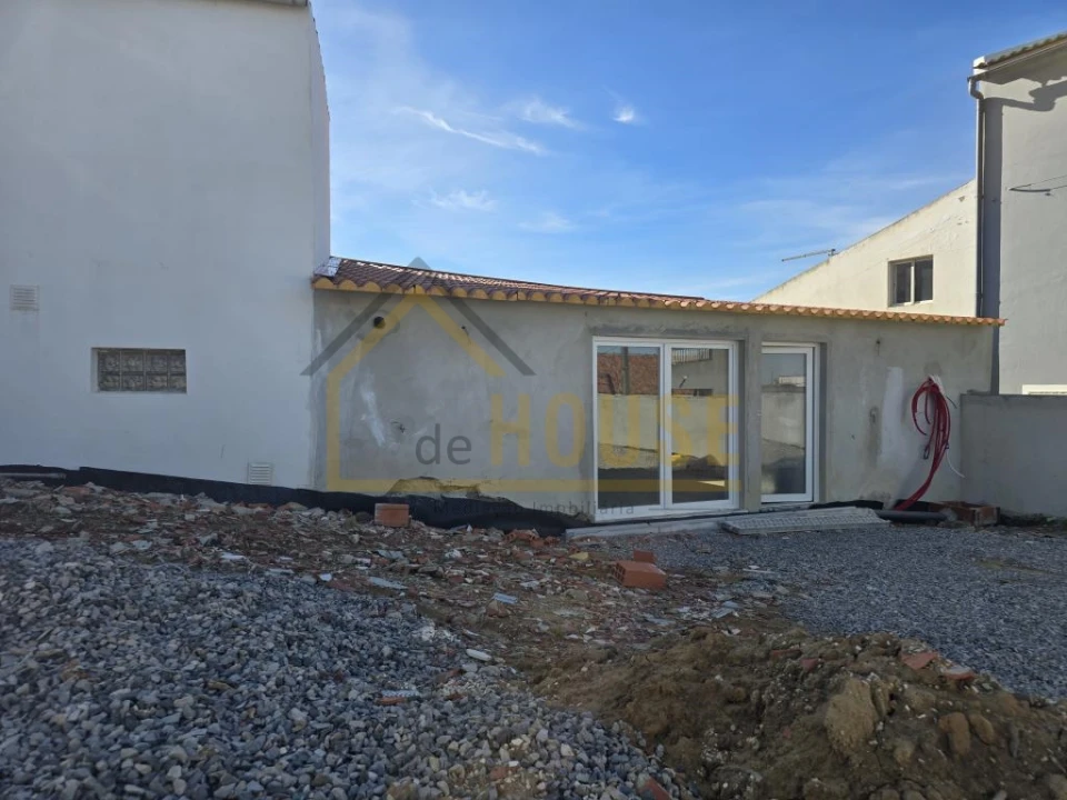 Moradia T3 para Venda em Lourinhã e Atalaia Foto 15