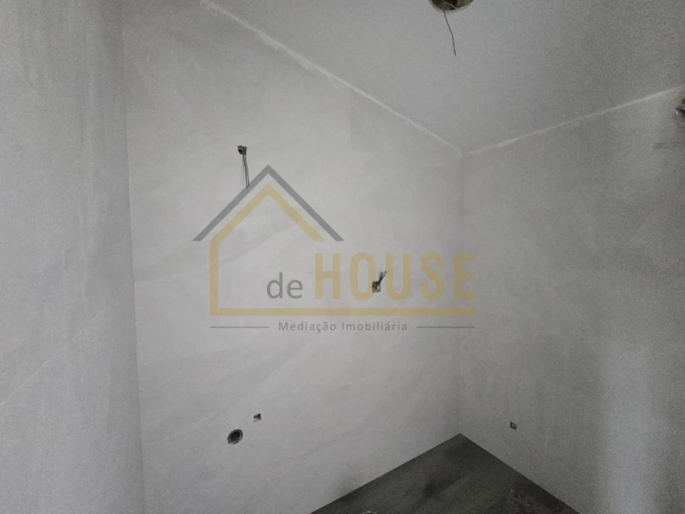 Moradia T3 para Venda em Lourinhã e Atalaia Foto 14