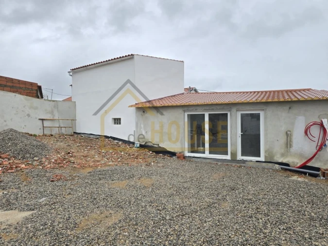 Moradia T3 para Venda em Lourinhã e Atalaia Foto 15