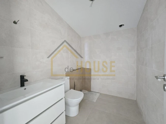 Moradia T3 para Venda em Lourinhã e Atalaia Foto 4