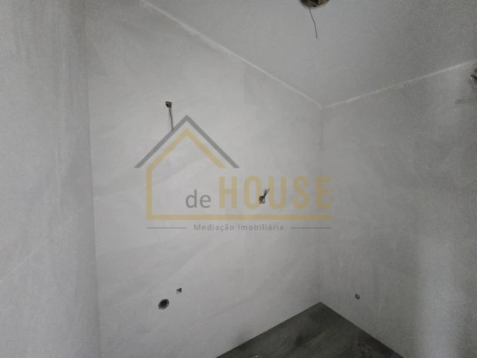 Moradia T3 para Venda em Lourinhã e Atalaia Foto 14