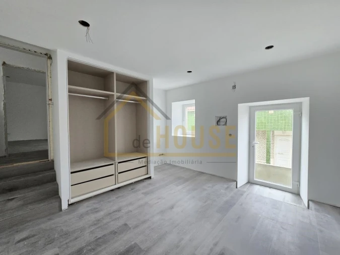 Moradia T3 para Venda em Lourinhã e Atalaia Foto 9