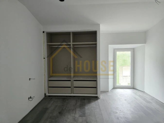 Moradia T3 para Venda em Lourinhã e Atalaia Foto 12