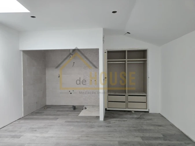 Moradia T3 para Venda em Lourinhã e Atalaia Foto 2