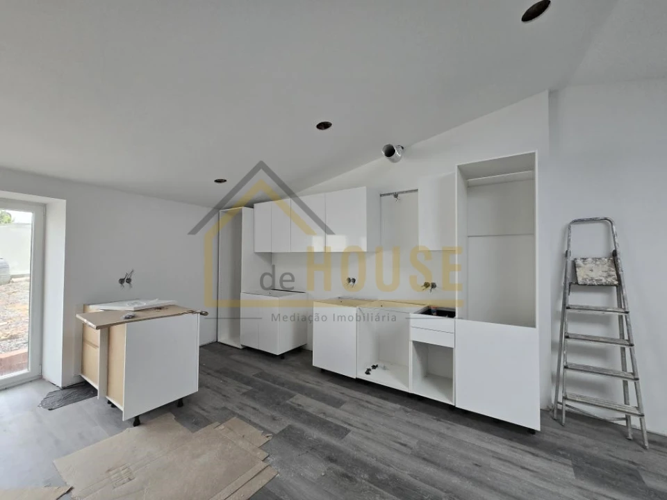 Moradia T3 para Venda em Lourinhã e Atalaia Foto 6