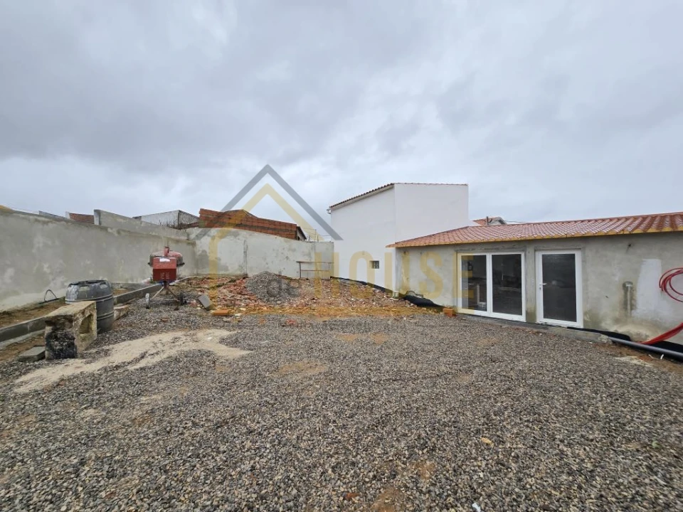 Moradia T3 para Venda em Lourinhã e Atalaia Foto 16