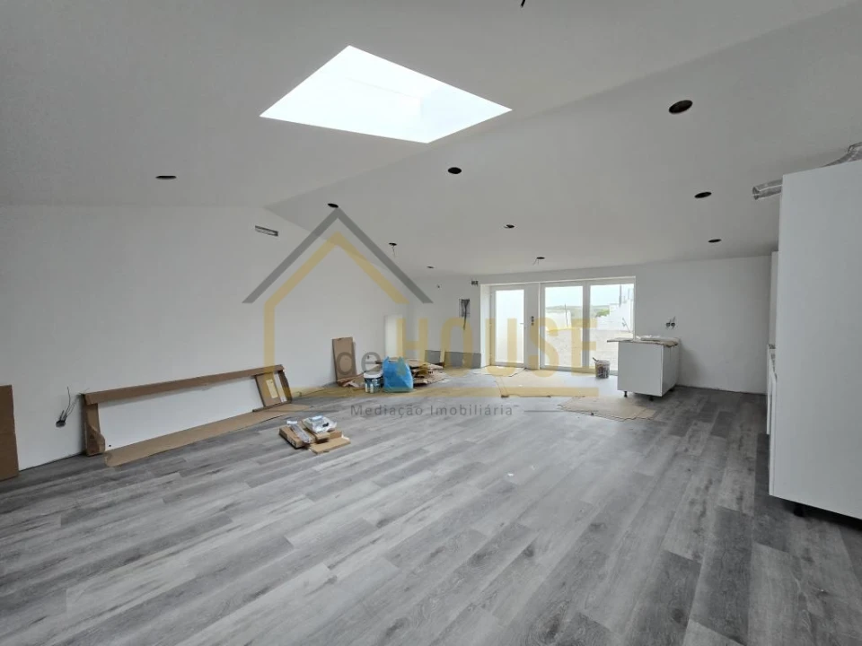 Moradia T3 para Venda em Lourinhã e Atalaia Foto 5