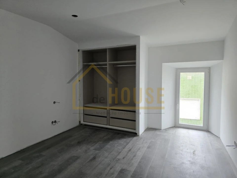 Moradia T3 para Venda em Lourinhã e Atalaia Foto 13