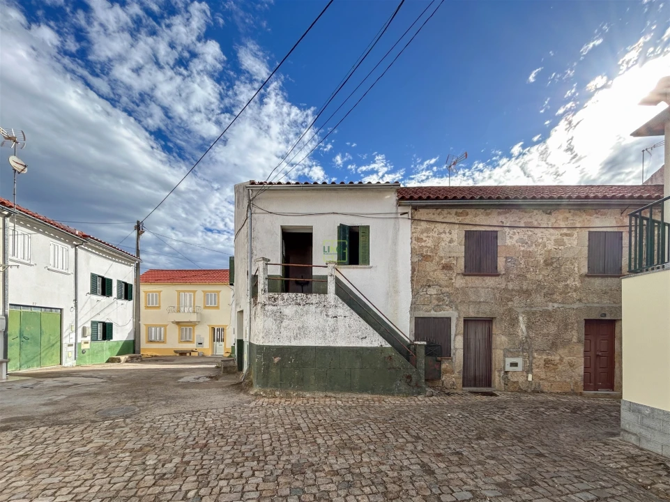 Moradia T0 para Venda em Aranhas Foto 24