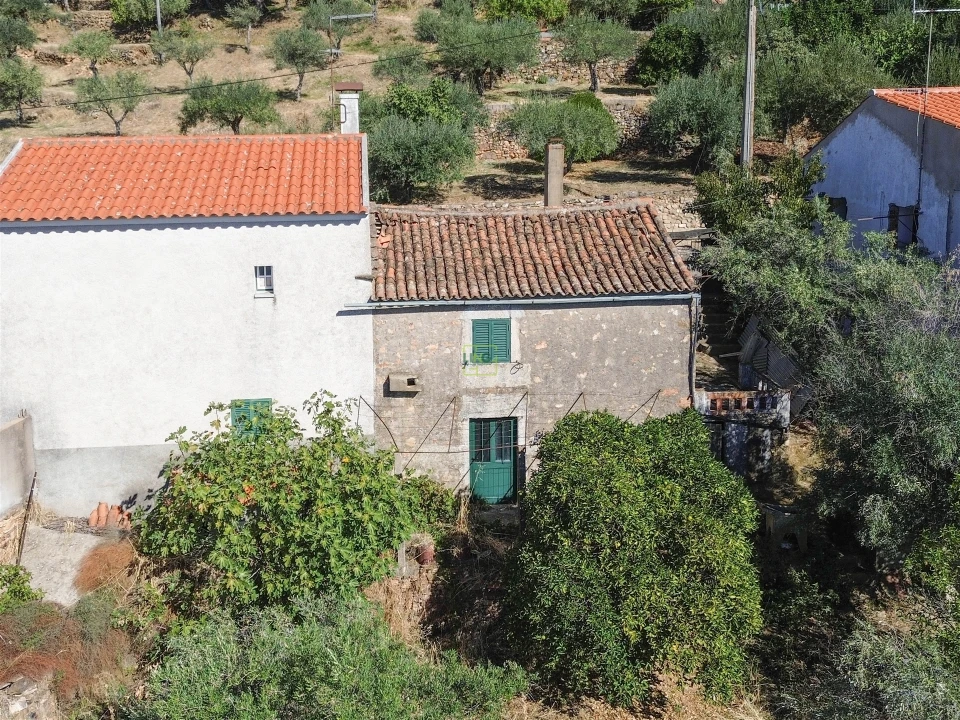 Moradia T2 para Venda em Penha Garcia Foto 13