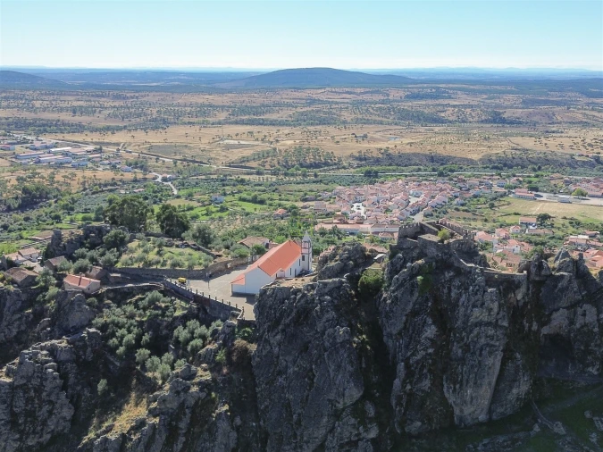Moradia T2 para Venda em Penha Garcia Foto 58