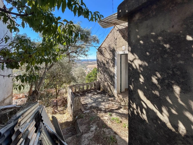 Moradia T2 para Venda em Penha Garcia Foto 15