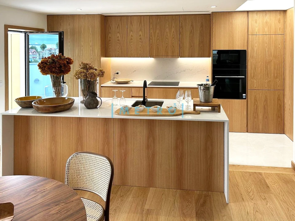 Apartamento T1 para Venda em Cedofeita, Santo Ildefonso, Sé, Miragaia, São Nicolau e Vitória Foto 1