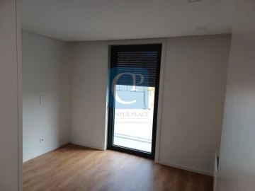 Apartamento T1 para Arrendamento em Paranhos