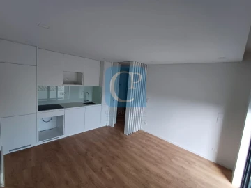 Apartamento T1 para Arrendamento em Paranhos