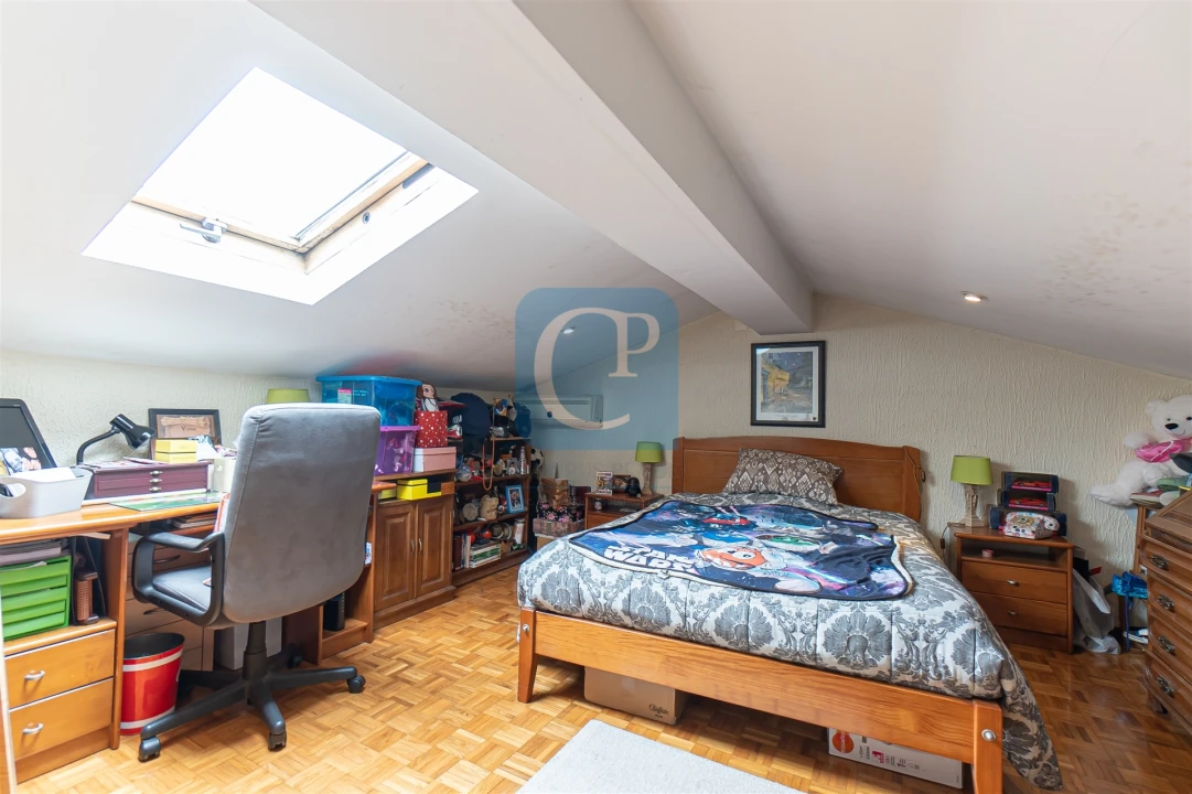 Moradia T3 para Venda em Pedrouços Foto 11