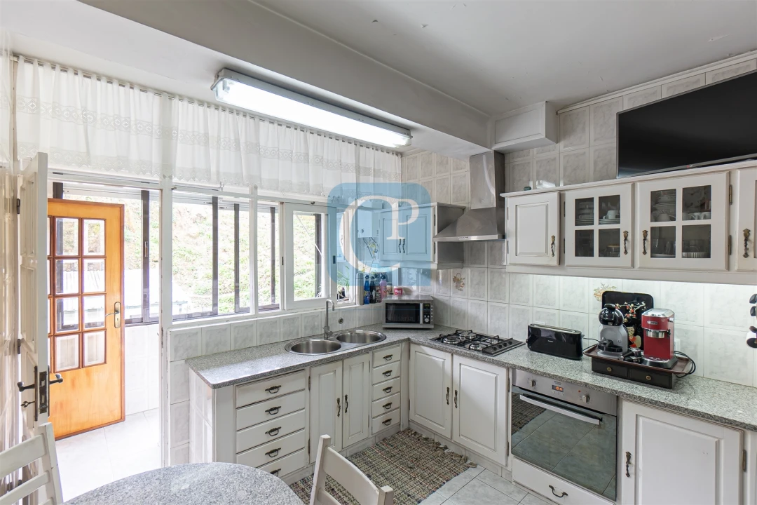 Moradia T3 para Venda em Pedrouços Foto 1