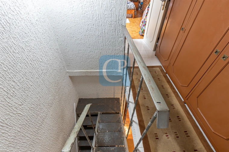 Moradia T3 para Venda em Pedrouços Foto 15